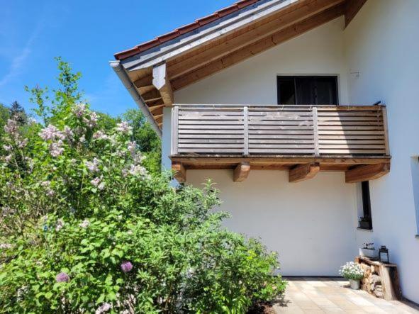 Familienfreundliche Grosszuegige Ferienwohnung Schlierachwelle Zwischen Schliersee Und Tegernsee ハウスハム エクステリア 写真
