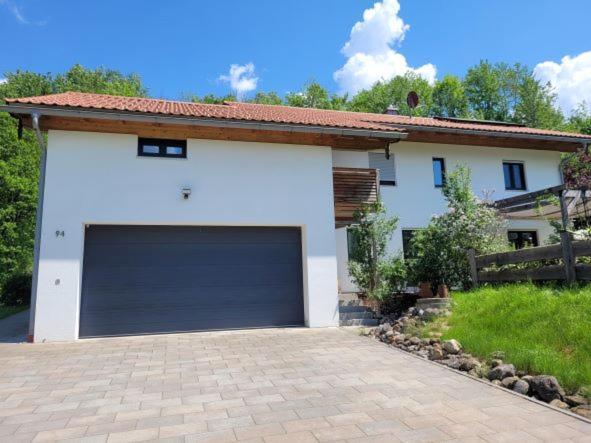 Familienfreundliche Grosszuegige Ferienwohnung Schlierachwelle Zwischen Schliersee Und Tegernsee ハウスハム エクステリア 写真